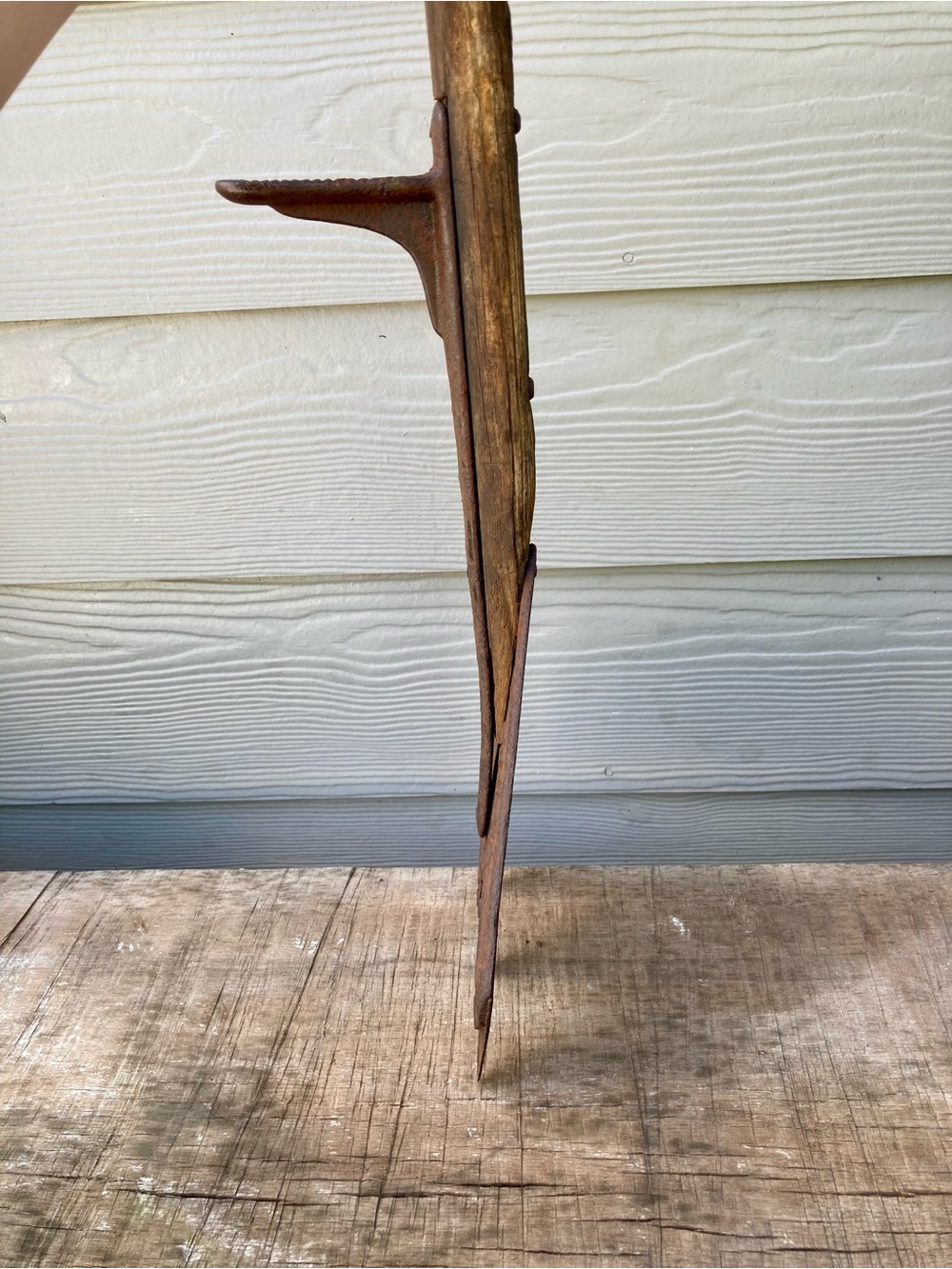 Ely’s Dandy Hay Knife Metal and Wood Early 1900s Garden Tool Rustic Decor - Picture 16 of 16